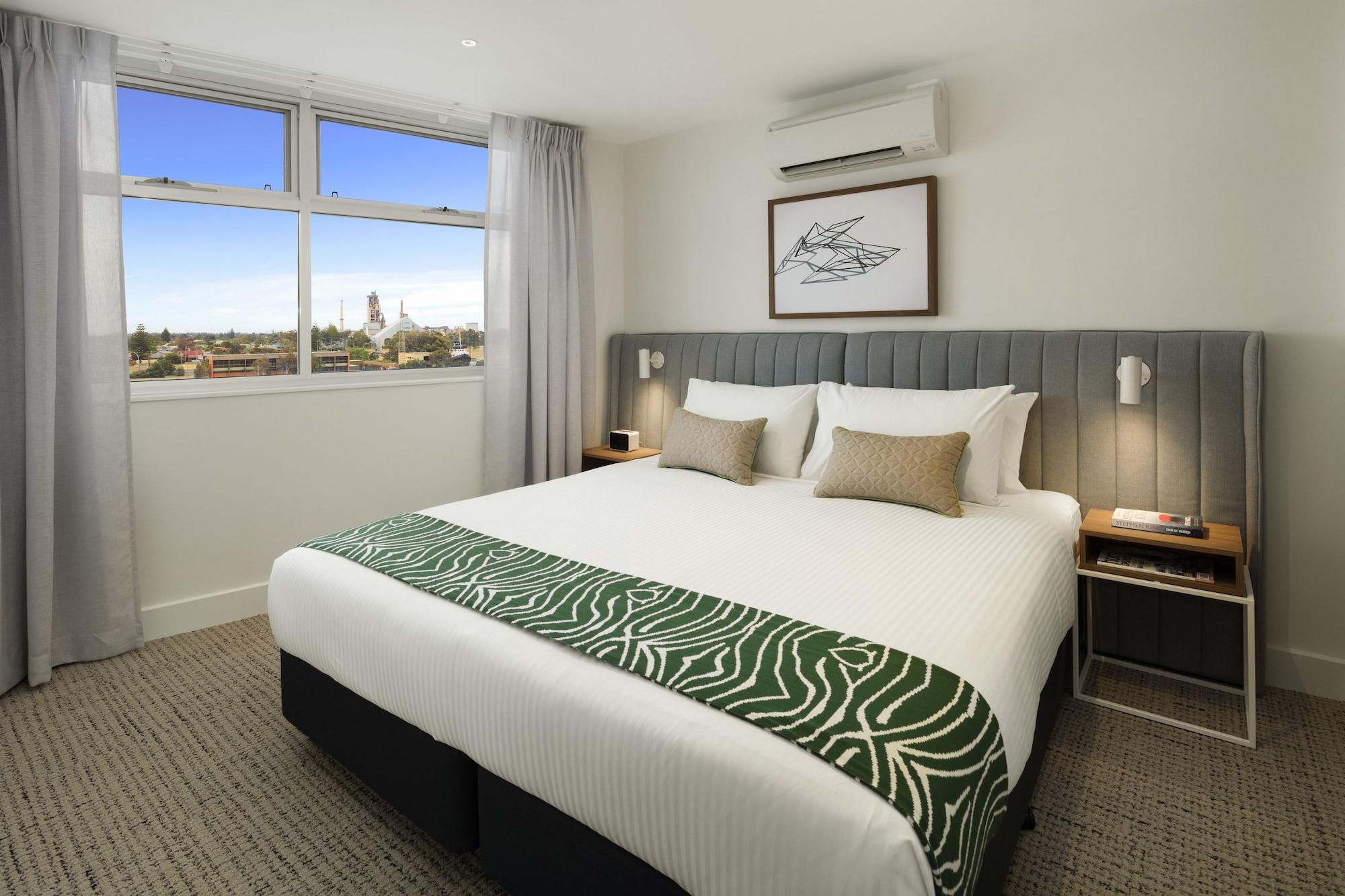 Quest Port Adelaide Aparthotel Buitenkant foto