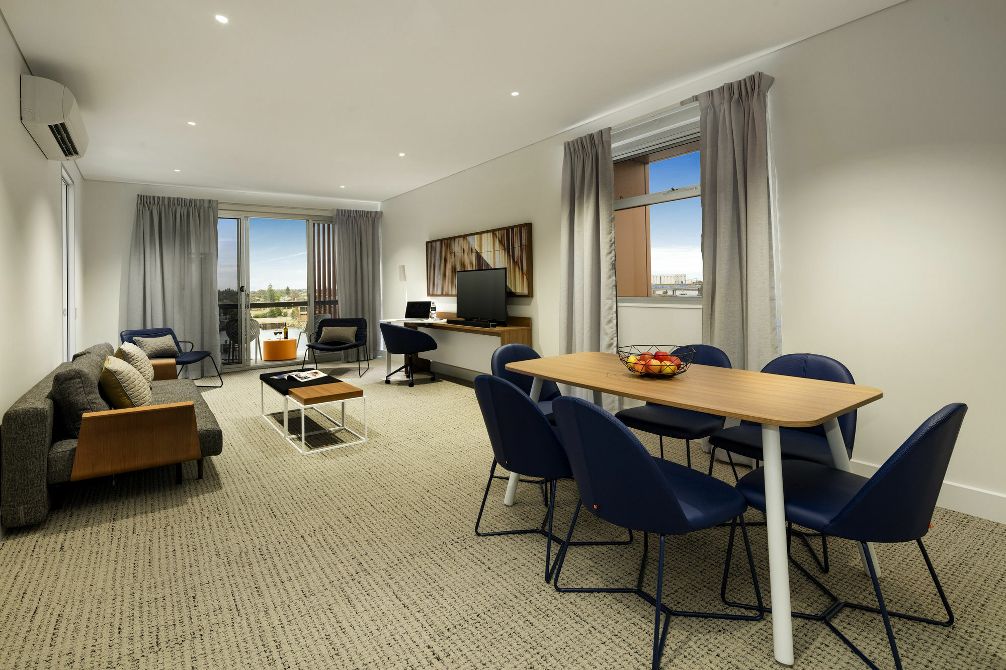 Quest Port Adelaide Aparthotel Buitenkant foto